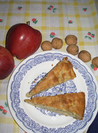 Torta di mele e noci